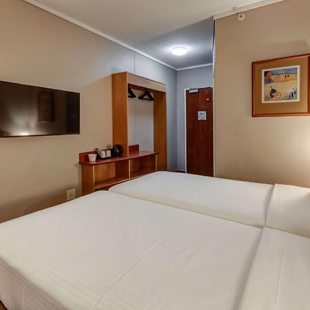 Stayeasy Pretoria-Noord エクステリア 写真