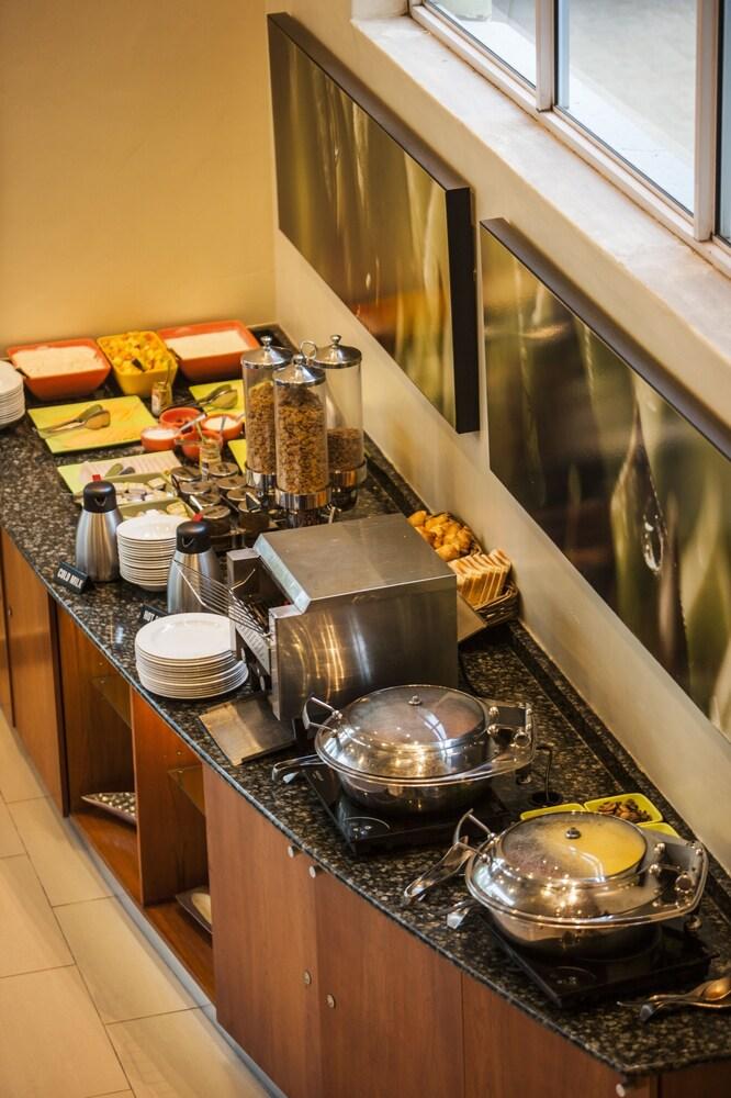 Stayeasy Pretoria-Noord エクステリア 写真