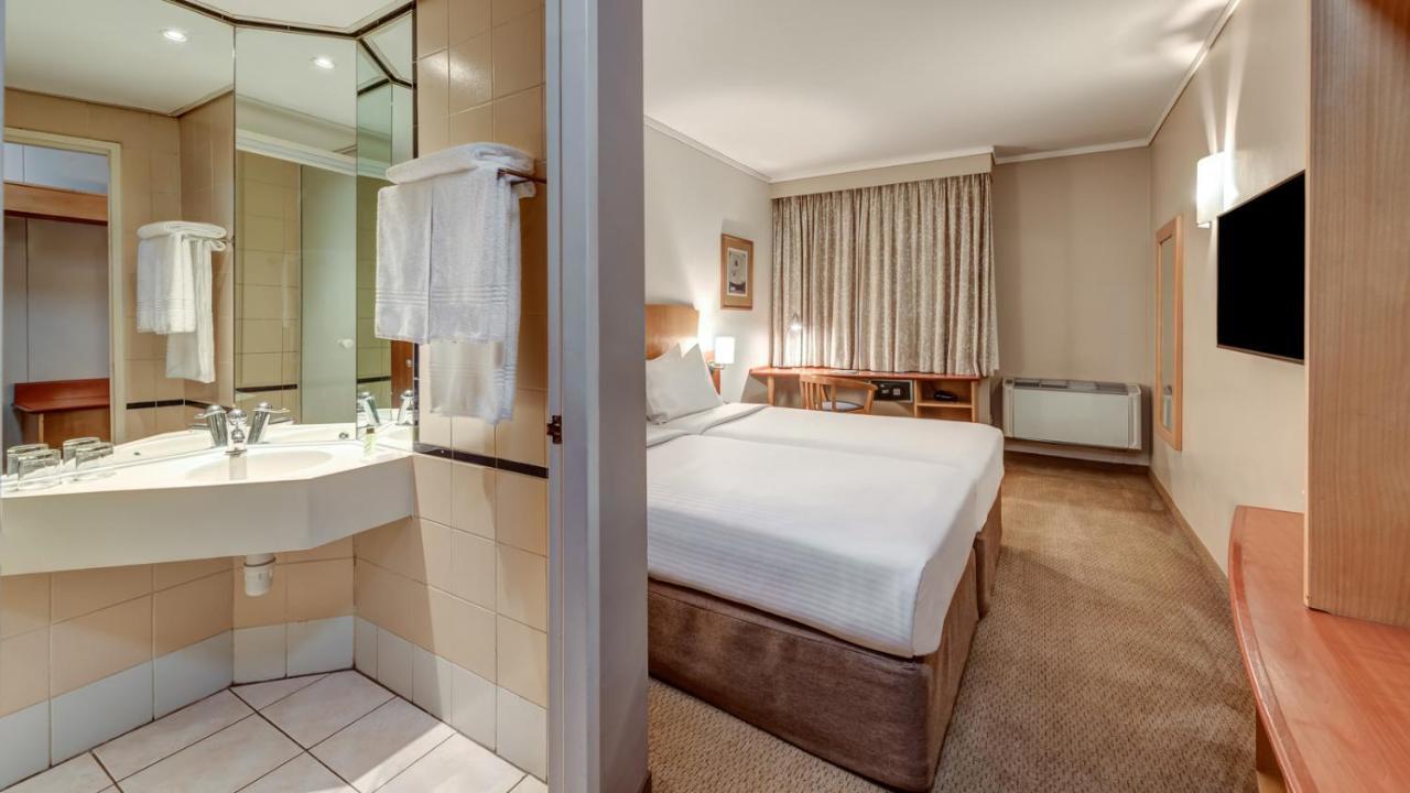 Stayeasy Pretoria-Noord エクステリア 写真